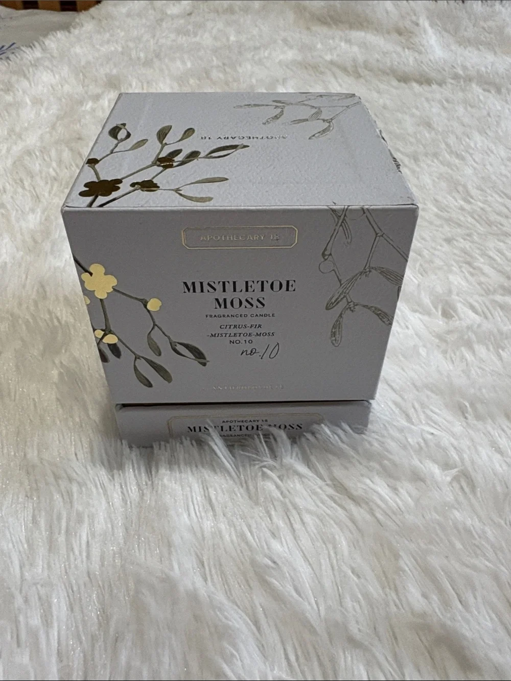 NWOT ANTHROPOLOGIE SCENTED CANDLE